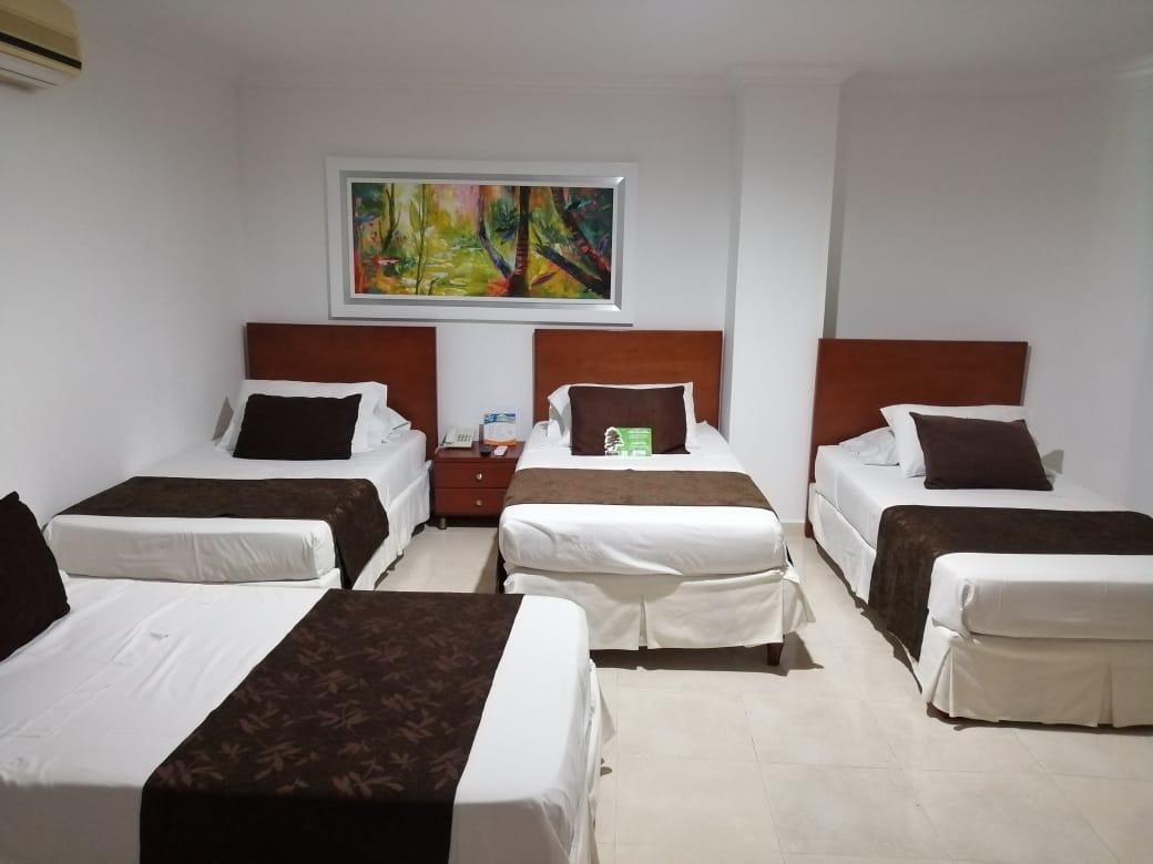 Hotel Buena Vista Express บูการามังกา ภายนอก รูปภาพ
