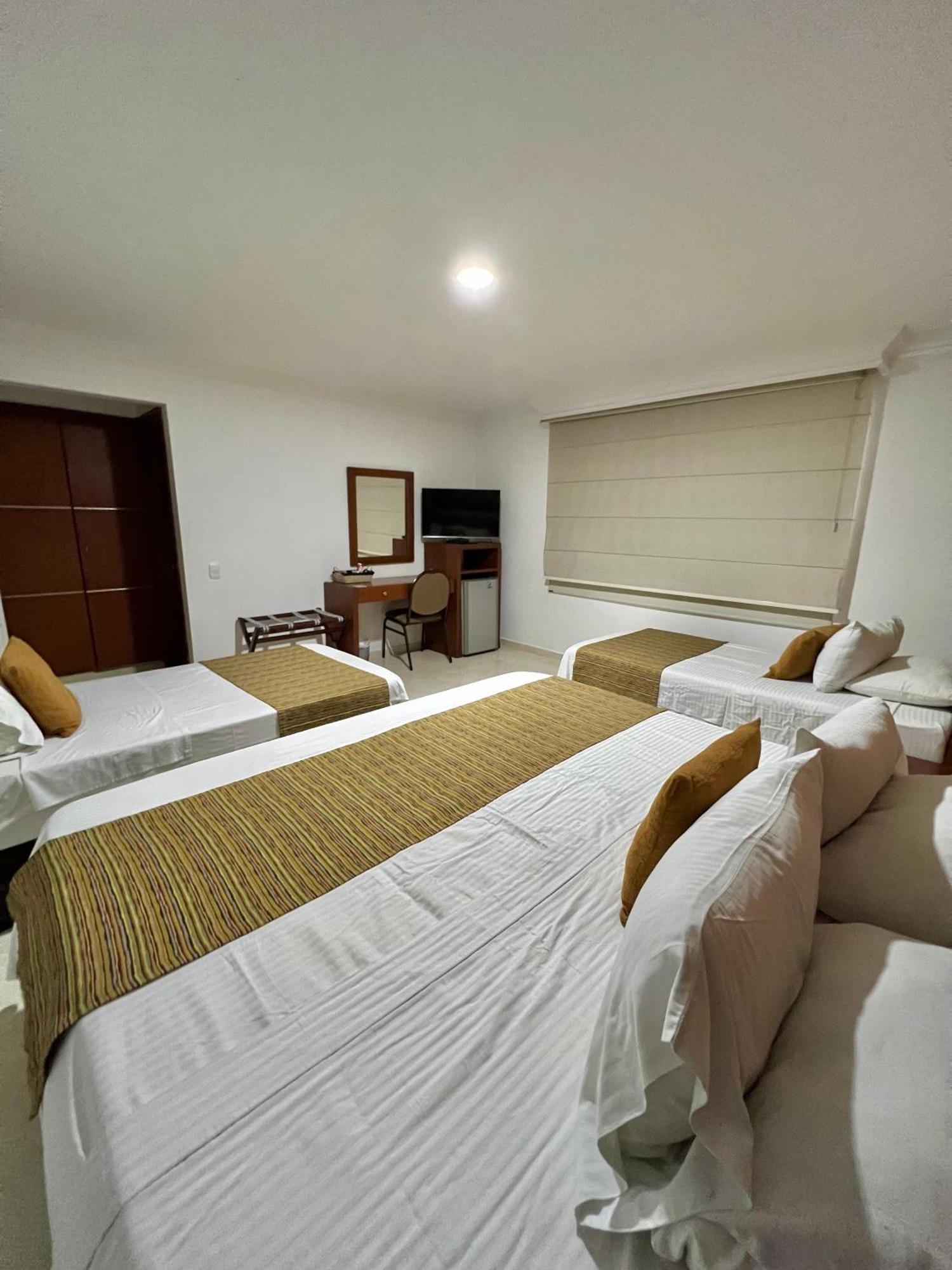 Hotel Buena Vista Express บูการามังกา ภายนอก รูปภาพ
